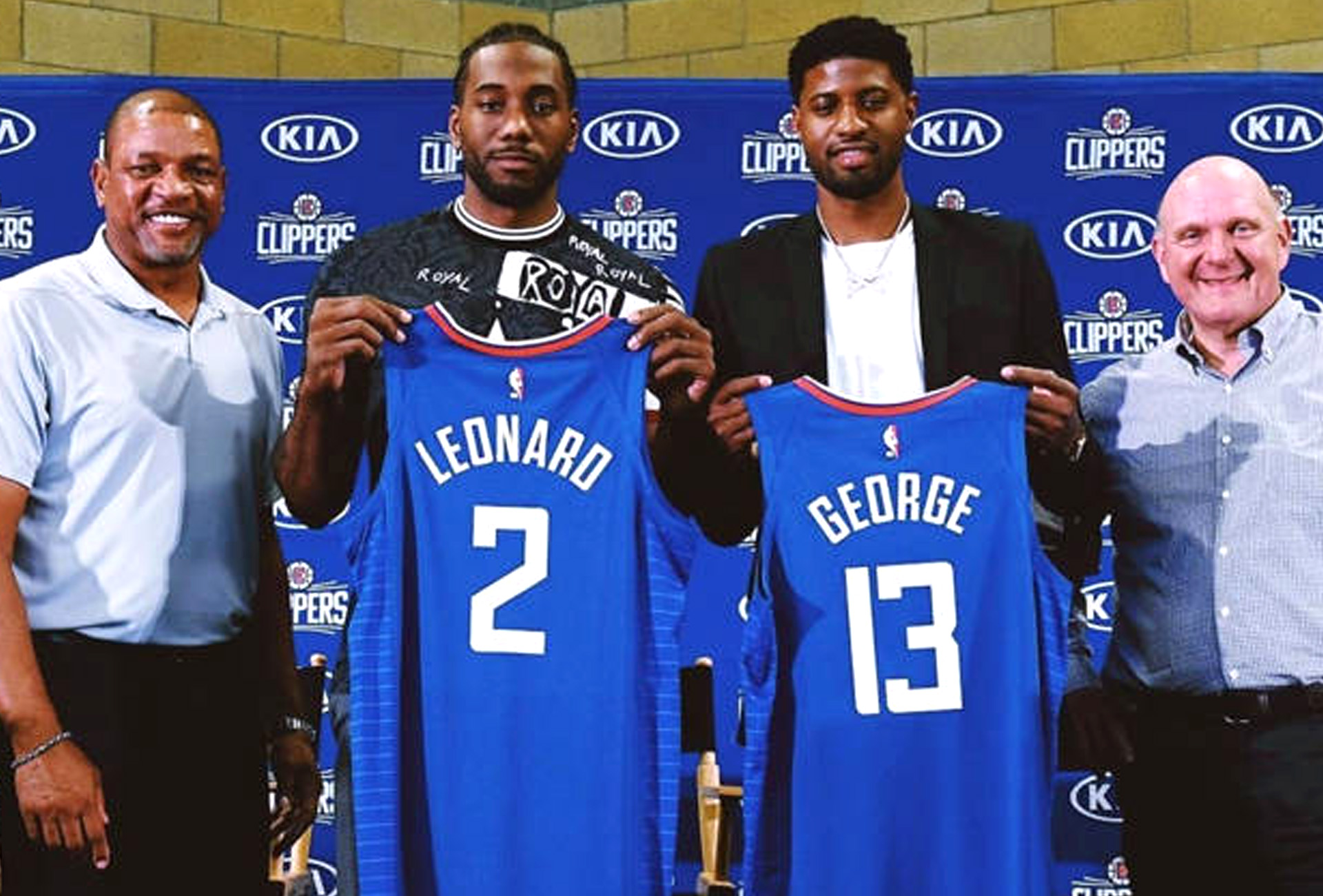 纸面繁荣 纸面繁荣